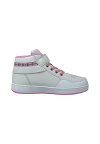 Sneaker alto bianco con accenti rosa, motivo floreale sulla cinghia, colletto imbottito e pannelli laterali testurizzati. Suola in gomma per una buona aderenza.