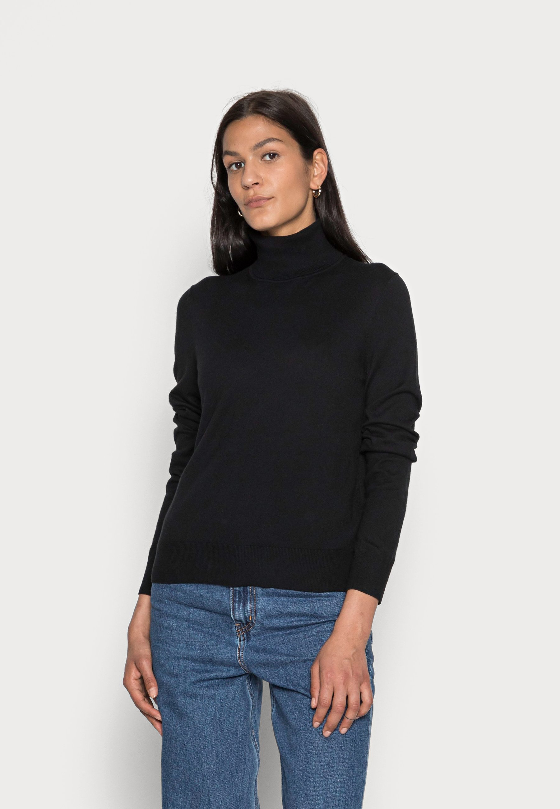 marco polo turtleneck