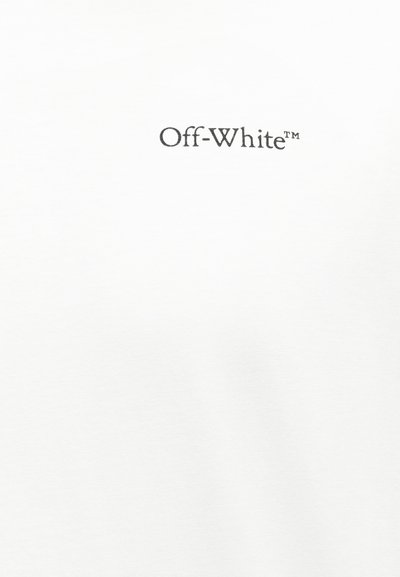 Λευκό ύφασμα με μικρό μαύρο λογότυπο "Off-White™" στο κέντρο κοντά στην κορυφή.