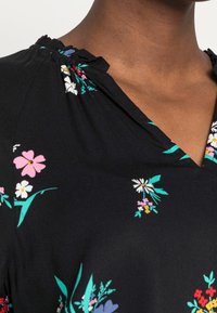 Marks & Spencer Freizeitkleid - black