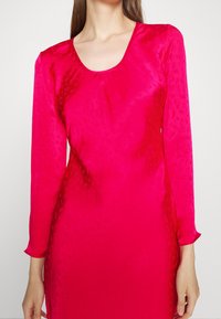 MAX&Co. Vardagsklänning - pink