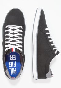basket chaussette tommy hilfiger