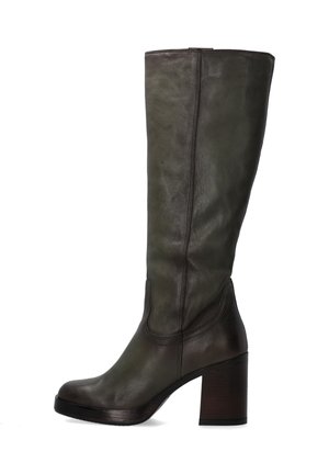 Boots - dark green