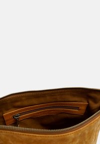 HOLZRICHTER Berlin HOBO ABNEHMB GURT HUNTER MASSE - Umhängetasche - karamell