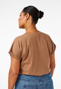 Zizzi KURZÄRMLIGES  - T-shirt basic - coca mocha