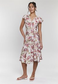 FLORAL FLUTTER SLEEVE DETAIL - Freizeitkleid - multi