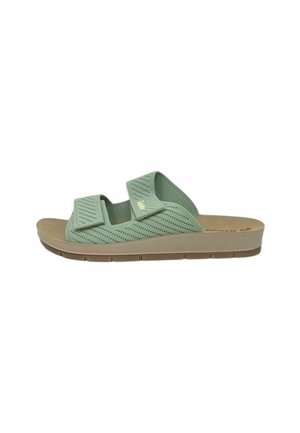 Sandalo verde chiaro con punta aperta, due cinturini regolabili e suola imbottita beige mostrato di profilo su sfondo bianco.