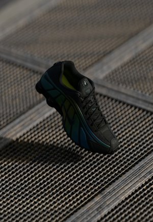 SHOX R4 REFLECTIVE SE 2 - Sneakers basse - black/seaweed/light lemon twist
