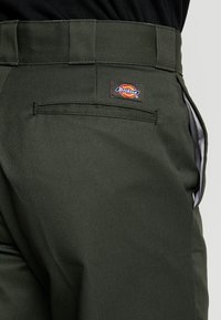 Dickies Chinos - olive