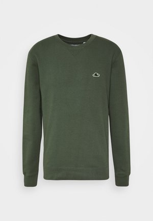 Dunkelgrünes Sweatshirt mit langen Ärmeln und Rundhalsausschnitt, mit kleinem weißem Wolkenemblem auf der linken Brust, mit gerippten Bündchen und Saum.