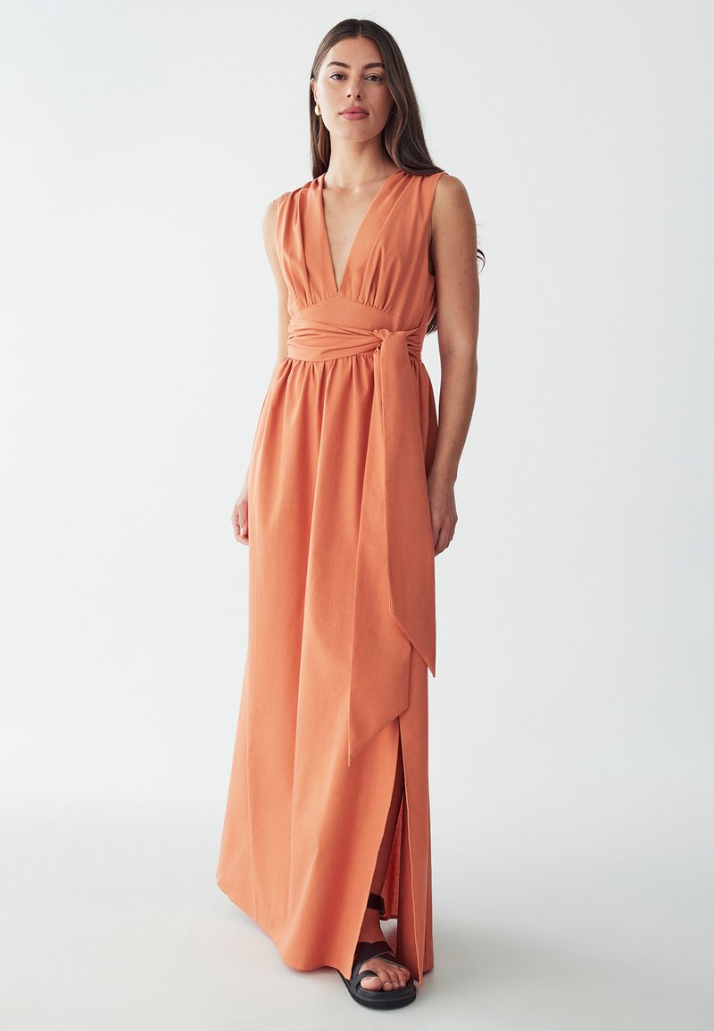 ST MRLO RYLAN MAXI  - Maxi šaty - rust