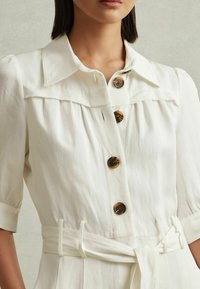 Reiss MALIKA BELTED SLEEVE MIDI - Blusenkleid - white