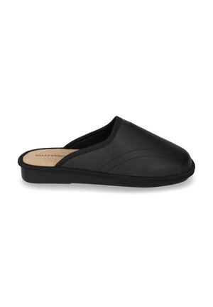 Pantofole nere slip-on con una texture liscia, caratterizzate da una punta arrotondata, una dettagliata cucitura in rilievo e una soletta imbottita. Suola in gomma piatta.