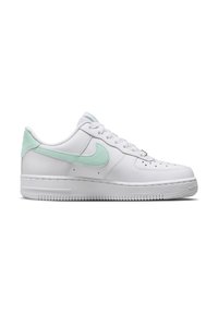 Nike Sportswear AIR FORCE 1 07 - Sneaker low - white