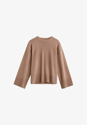 Pull marron en maille avec col rond, manches larges et bord-côte côtelé. Texture douce avec une coupe décontractée et carrée.