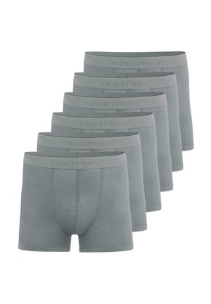 Graue Baumwoll-Boxershorts im Sechserpack. Mit einer weichen Textur und geprägtem "normani"-Logo am Bund. Klassische Form mit einer figurnahen Passform.