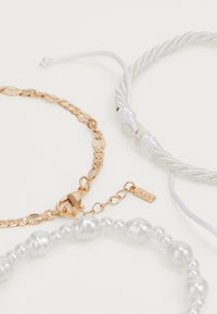 ALDO QARETHA 6 PACK - Bracciale - ice