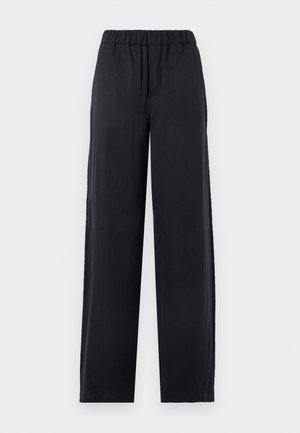 Svarte vide bukser med elastisk midjebånd i lett stoff, vist mot en ensfarget hvit bakgrunn.