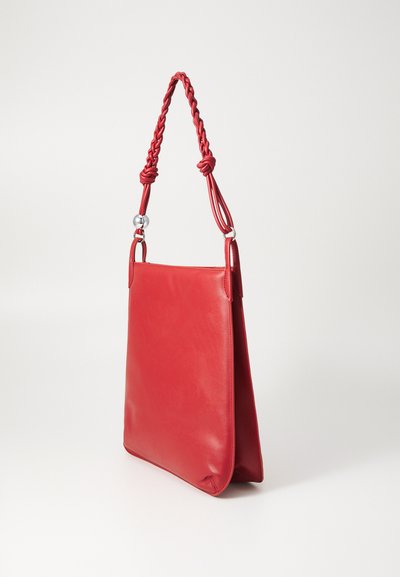 Stine Goya FLAT TOTE - Pirkinių krepšys - red ochre