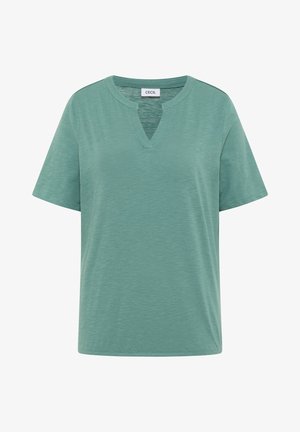 Lyhythihainen vihreä t-paita pyöreällä kauluksella, jossa on etupuolella V-muotoinen lovi, valmistettu pehmeästä tekstuurista.