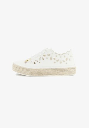 CAFèNOIR, Baskets basses - white