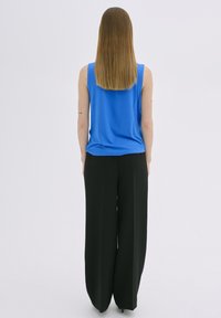 My Essential Wardrobe VISTA - Top - directoire blue