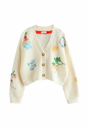 Cremefarbener Strick-Cardigan mit drei braunen Knöpfen, verziert mit bunten, gestickten Motiven von Fischen, Pflanzen, Sonne und Kirschen.