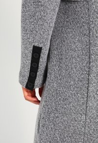 mint&berry Abrigo clásico - grey