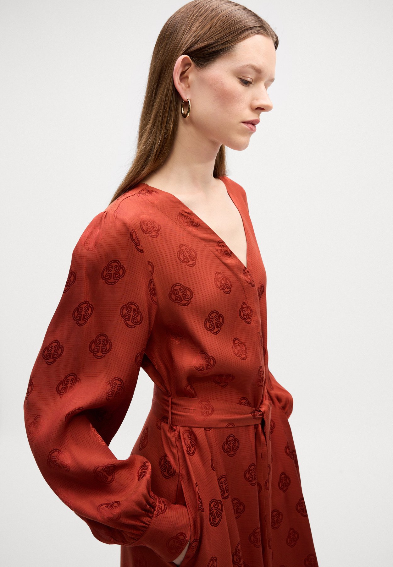 MIDI DRESS
