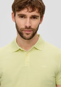 s.Oliver Poloshirt - helles zitrone