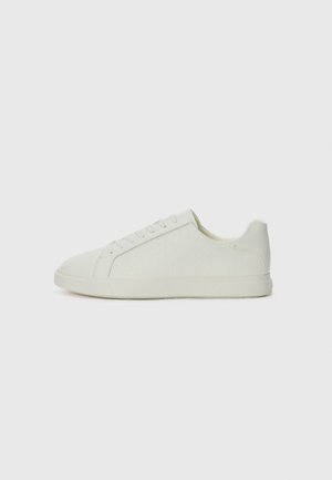 Calvin Klein PRO CUPS - Sneakers - bright white