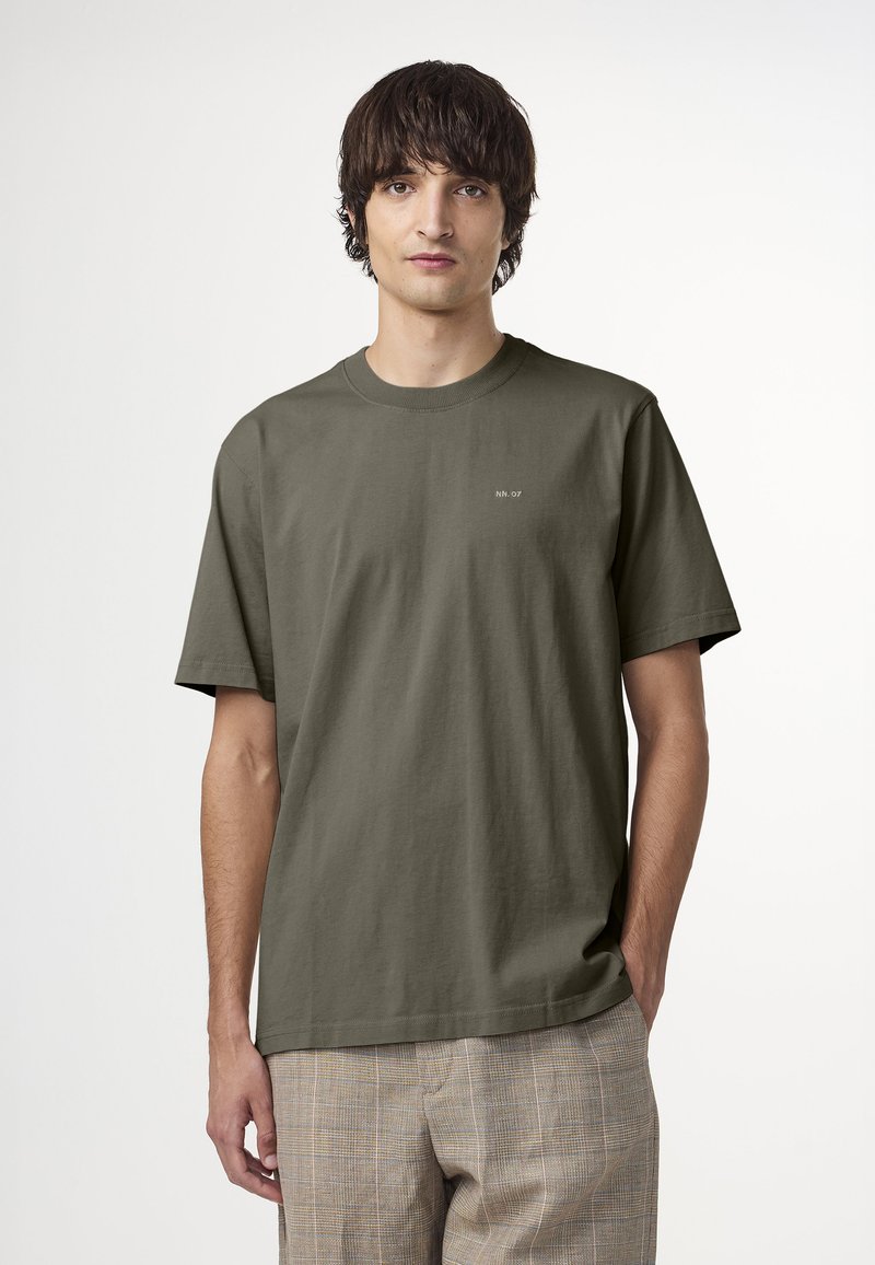 NN.07 - T-shirt basique - capers, Agrandir