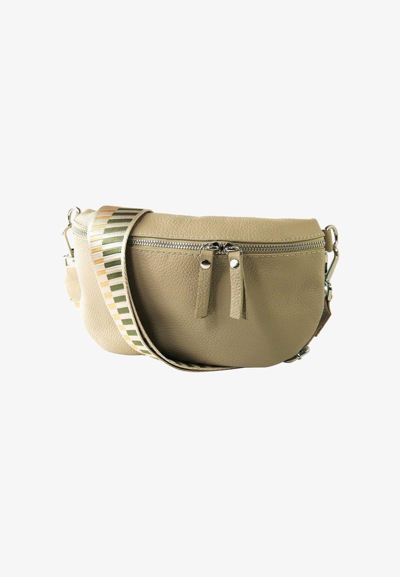 Sac bandoulière en cuir beige avec une fermeture éclair, doté d'une bandoulière à motifs verts, orange et crème. Forme arrondie et surface texturée.