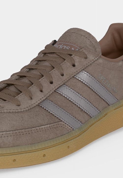 adidas Originals - Zapatillas de deporte Handball Spezial marrones con suela de goma — foto 7