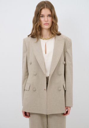 Halflange jas - mink
