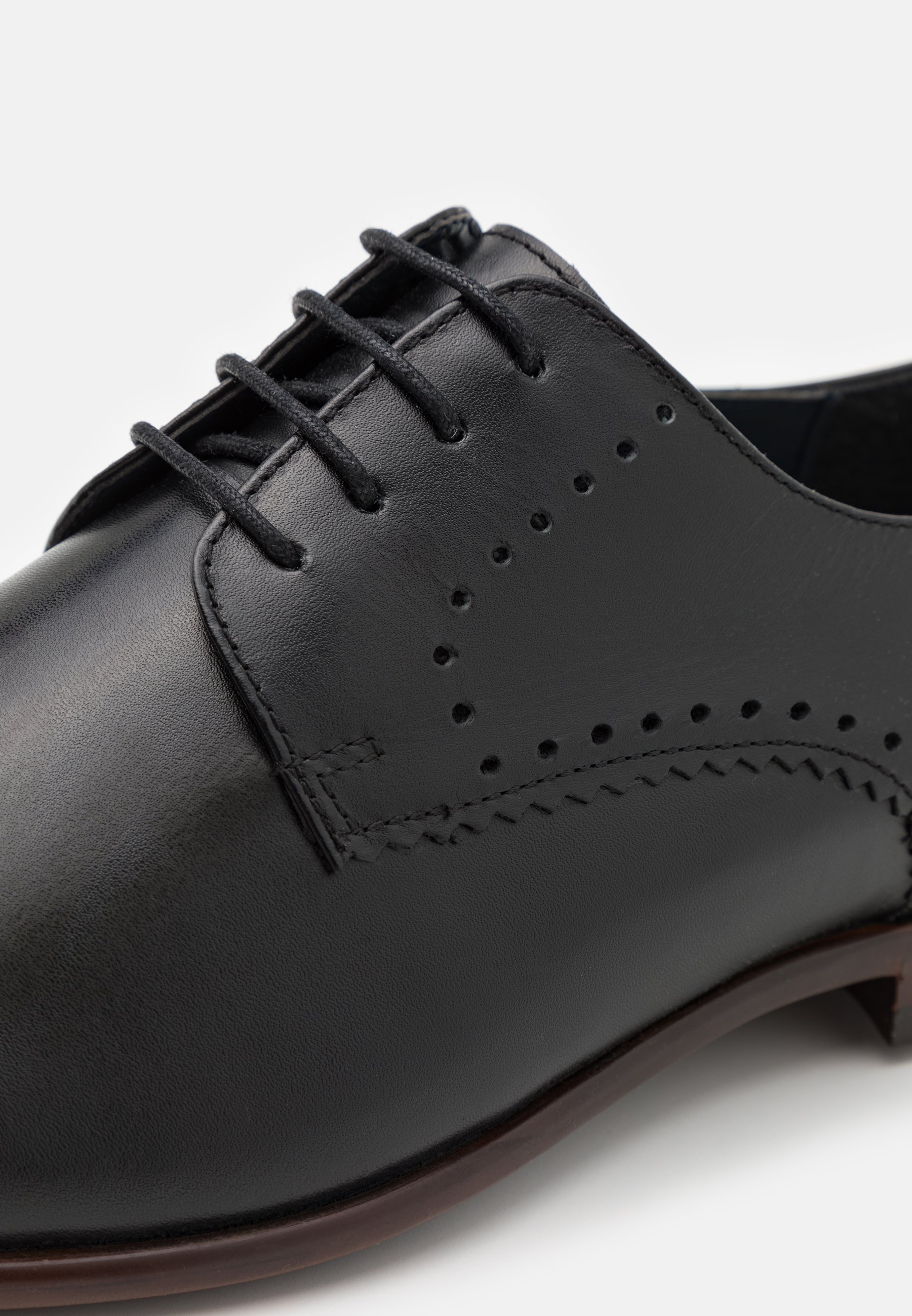 Burton Menswear London BENSON ROSE Pensko med snøring Burton Menswear London BENSON ROSE Pensko med snøring