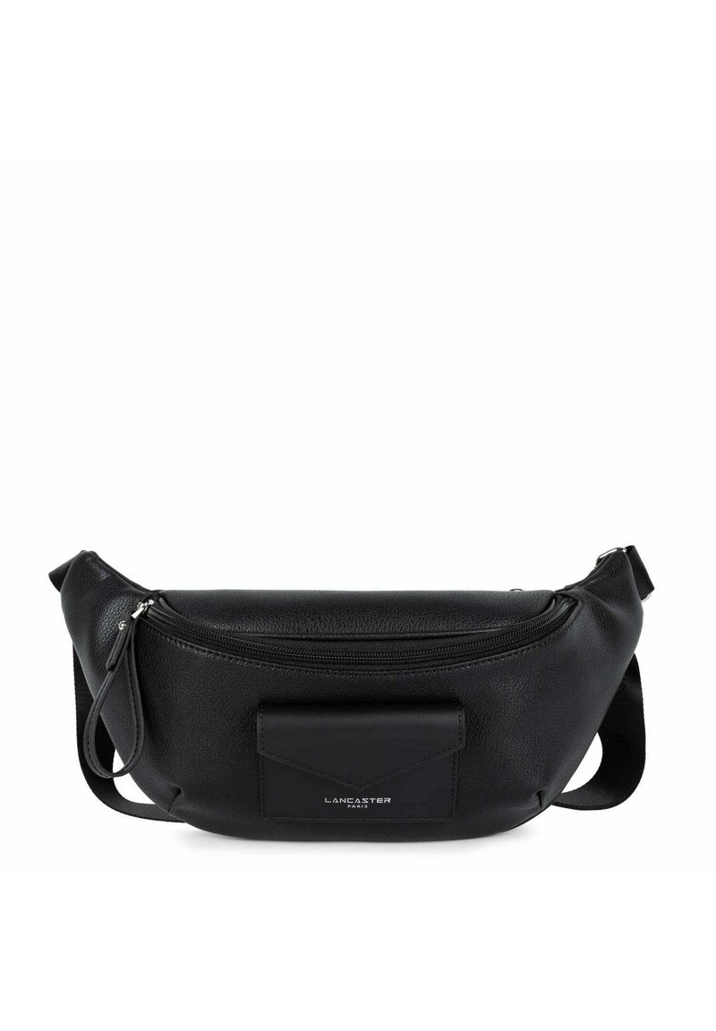 Borsa a tracolla in pelle nera con un design elegante, apertura con zip e una tasca frontale con pattina rettangolare. Texture liscia, cinturino regolabile.