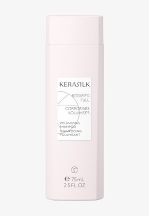 Flacon de shampooing volumateur KERASILK, rose pâle, 75 mL, avec nom du produit et descriptifs en anglais et en français sur l’étiquette avant.