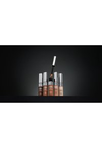 L'Oréal Paris TRUE MATCH RADIANT SERUM CONCEALER - Concealer - 3r light medium