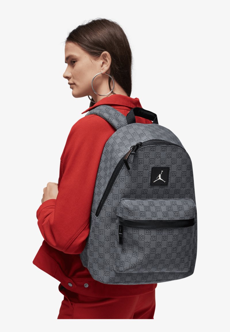 Jordan JAM MONOGRAM BACKPACK - Kuprinė - smoke grey/pilka - Zalando.lt