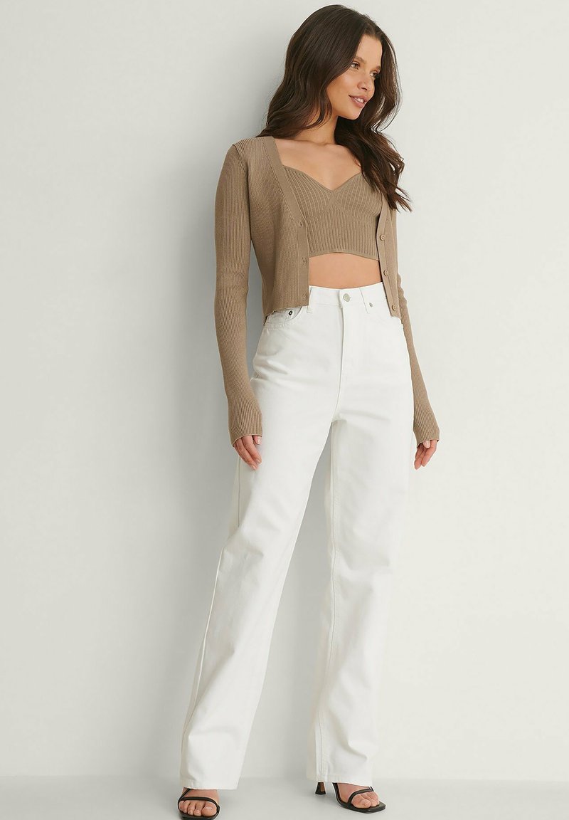 NA-KD Jean droit blanc