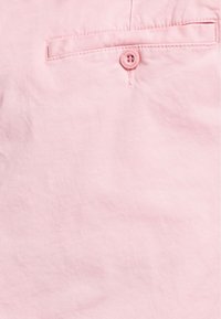Non sélectionné, pink