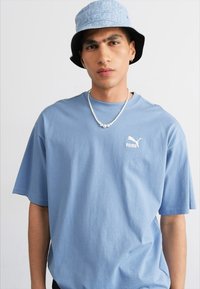 Puma BETTER CLASSICS OVERSIZED TEE - Pamata T-krekls - zen blue