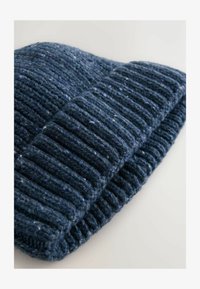 Unselected, navy blue