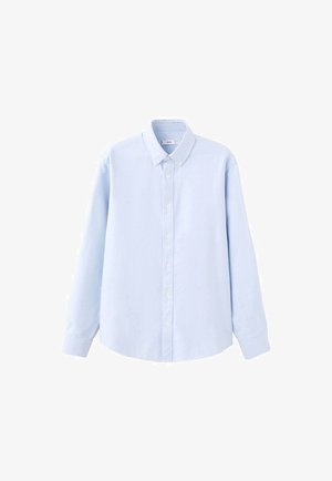 Camicia azzurra chiaro con bottoni, maniche lunghe, collo classico, realizzata in tessuto di cotone, caratterizzata da una trama liscia e una vestibilità tradizionale.