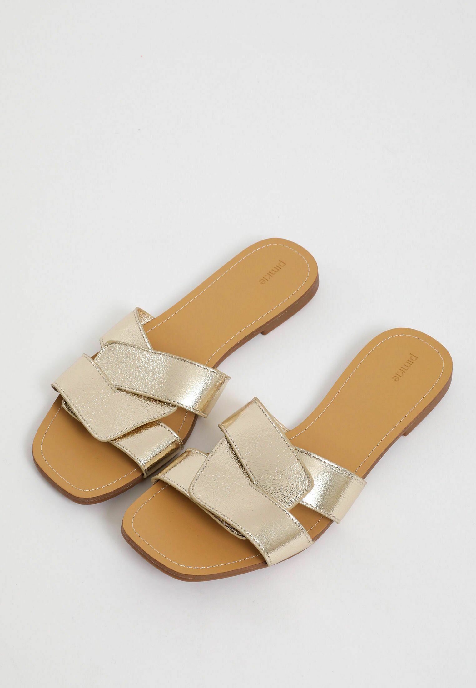 Sandalias planas: a tus pies - Vive Los Alfares