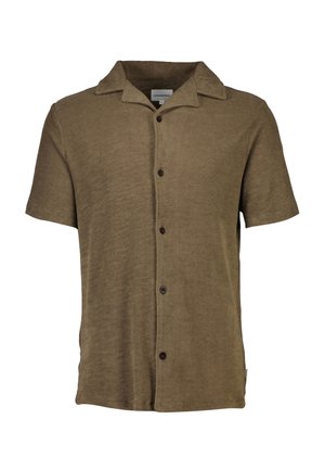 Lyhythihaisessa nappipaidassa on oliivinvihreä, teksturoitu kangas. Paidassa on kärkipanta ja viisi ruskeaa nappia edessä.