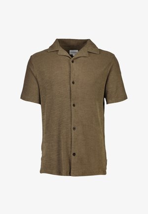 Lyhythihaisessa nappipaidassa on oliivinvihreä, teksturoitu kangas. Paidassa on kärkipanta ja viisi ruskeaa nappia edessä.