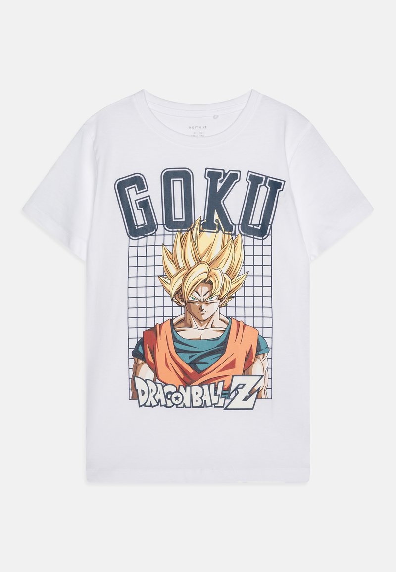 T-shirt en coton blanc avec un motif d'un personnage aux cheveux blonds en piques, portant un gilet orange, avec le texte "GOKU" au-dessus et "DRAGON BALL Z" en dessous.
