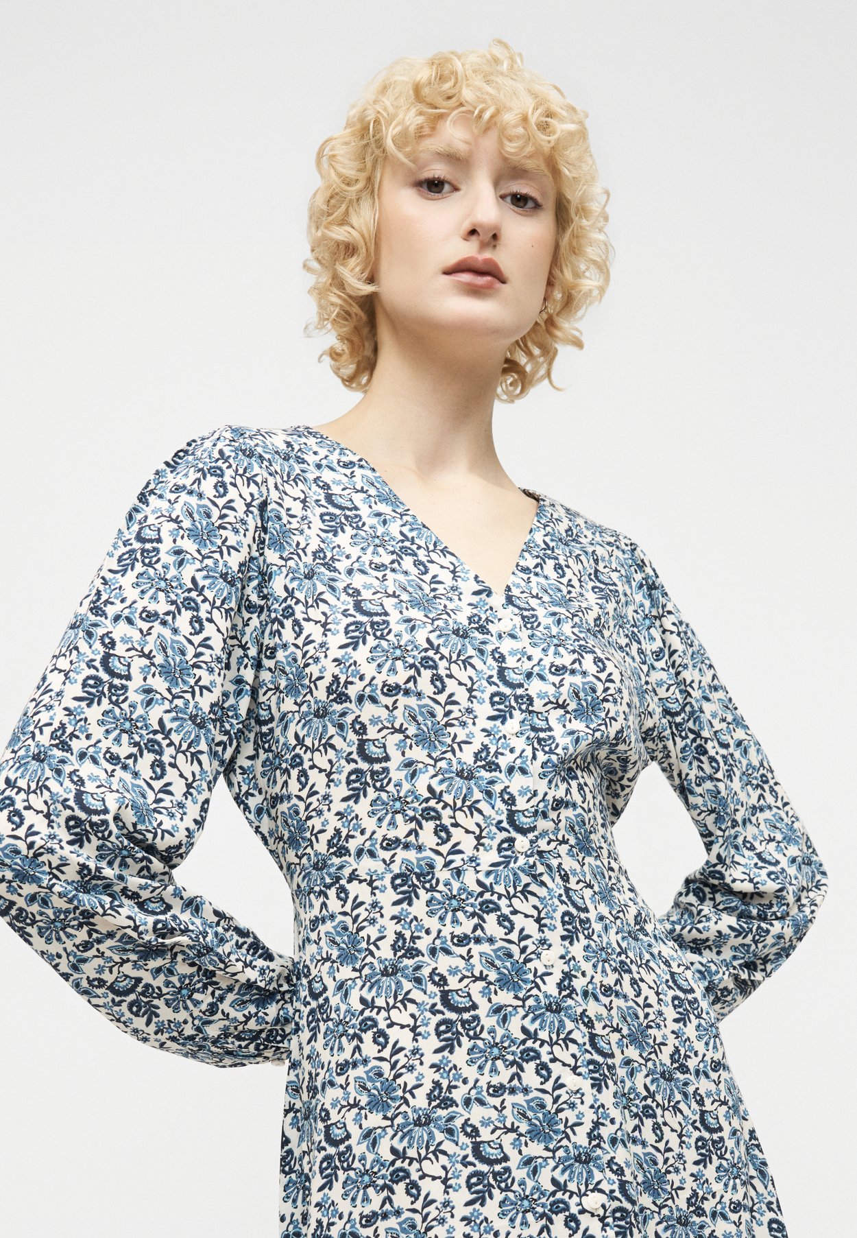 ONLEVIDA DRESS